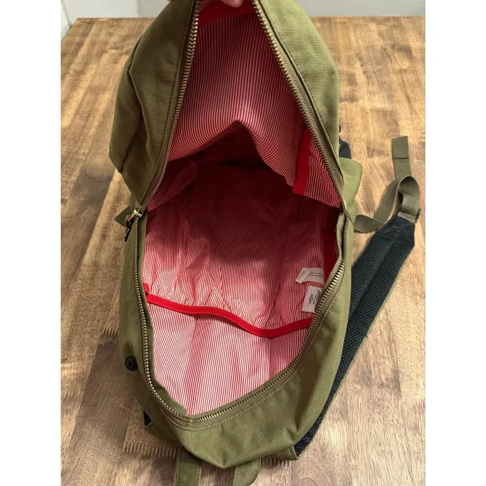 Herschel Supply Co Settlement Backpack Zipper Pack Unisex Olive Green 23L